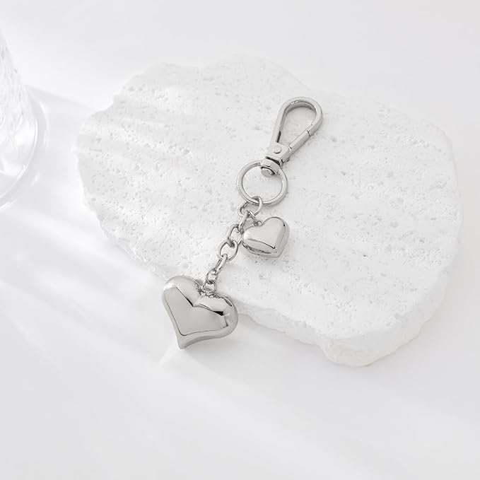 Heart KeyChain for Women Bagchain Gold Silver Fashion Keychains Accessories
