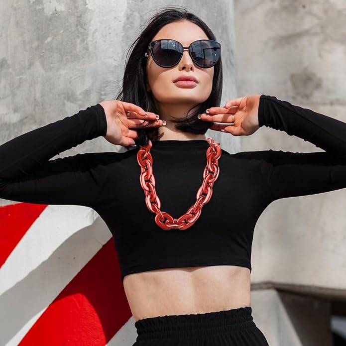 Remuuly Plastic Chain Necklace Chunky Big Fake Necklace Hip Hop Rapper Giant Turnover Chain Costume for Halloween