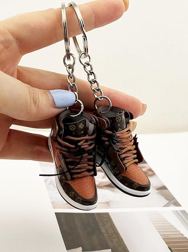 MPK 3D Mini Shoe Keychain,Sneaker Shoe lovers Keychainirthday Birthday Party Mystery Goodie Bag Prizes
