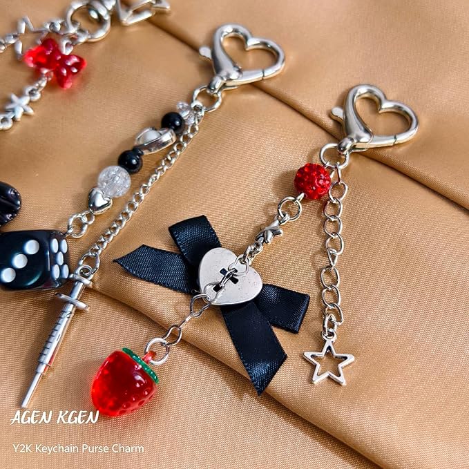 Novelty keychains Aesthetic Y2K Keychain Charms Stylish Keychains Accessories for Women Bag Purse Gifts