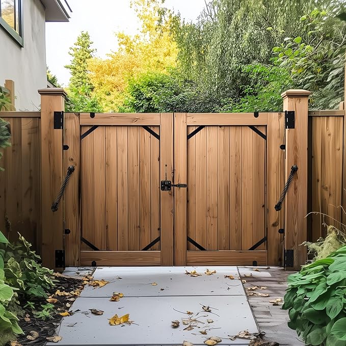 Fence Gate Kit Gate Hardware, 2 Set Anti Sag Gate Kit Gate Frame Cornor Brackets Kit with Self Closing Gate Springs Hings Latchs for Outdoor Garden Backyard Wooden Fence Deck Porch Gate