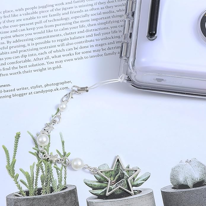 2 pcs Beaded Phone Charms Pearl Bracelet Wrist Strap Cute Camera Charm Lanyard Phone Keychain Decoration Girly Style Fixed Digital Camera Chain for Wallet Bag Women