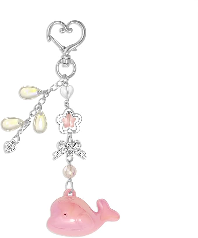 Cute Keychain Aesthetic Y2K Keychain Accessories Heart Butterfly Strawberry Bear Key Chain for Keys Bags Women Gifts