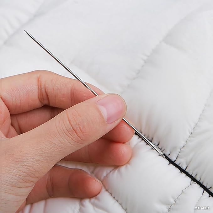 Long Sewing Needles, 15 Pcs & 5 Sizes Stitching Needles, Hand Sewing Needles for Stitching and Crafting Projects, Carpet, Cushion, Curtain, Quilting Needles Large Eye with 2 Needle Threaders