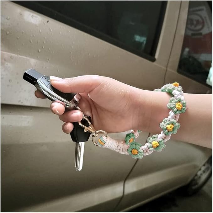 Macrame Keychain Handmade Wristlet Keychain Wrist Lanyard for Keys Cute flower keychain Key Chain for Women