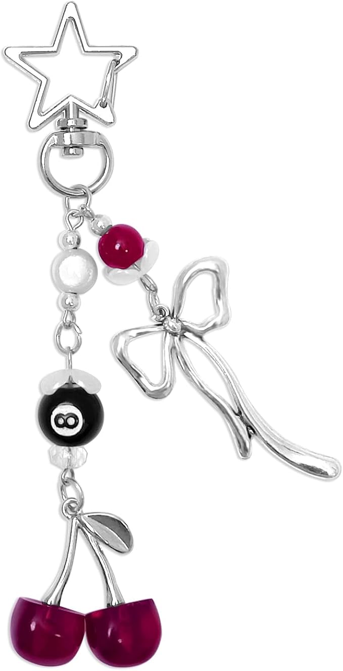Cute Keychain Aesthetic Y2K Keychain Accessories Heart Butterfly Strawberry Bear Key Chain for Keys Bags Women Gifts