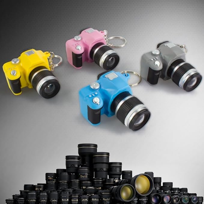 Mini Camera Keychain with Sound, Decorative Key Ring Pendant for Bags and Wallets, Creative Novelty Gift