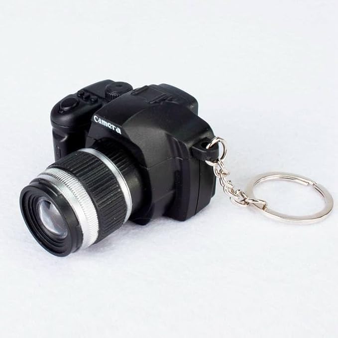 Mini Camera Keychain with Sound, Decorative Key Ring Pendant for Bags and Wallets, Creative Novelty Gift