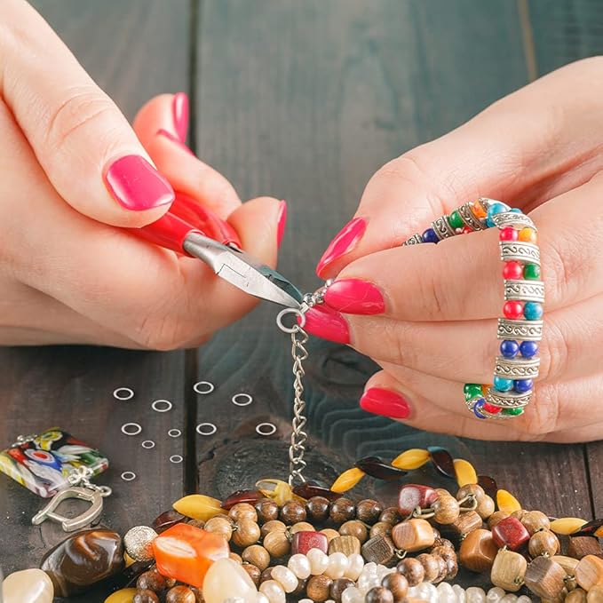 Mandala Crafts Assorted Gold Colored Double Jump Rings for Jewelry Making - 540 Pcs Mini Split Key Rings Set for Crafts, DIY Keychains, and Accessories