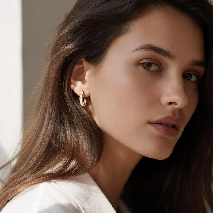 CHLOÉ LOVETT Gold Earrings 14K Gold Hoop Earrings for Women Diamond Hoop Earrings for Womens Earrings Dazzling Square Cubic Zirconia Gold Huggie Hoop Earrings 13mm 25mm