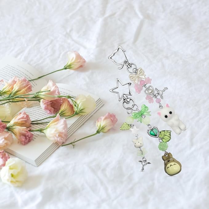 Keychain, Gifts for Animal & Anime Lovers, Y2K Heart Bow Pendant, Women Girls Kawaii Bag Charm