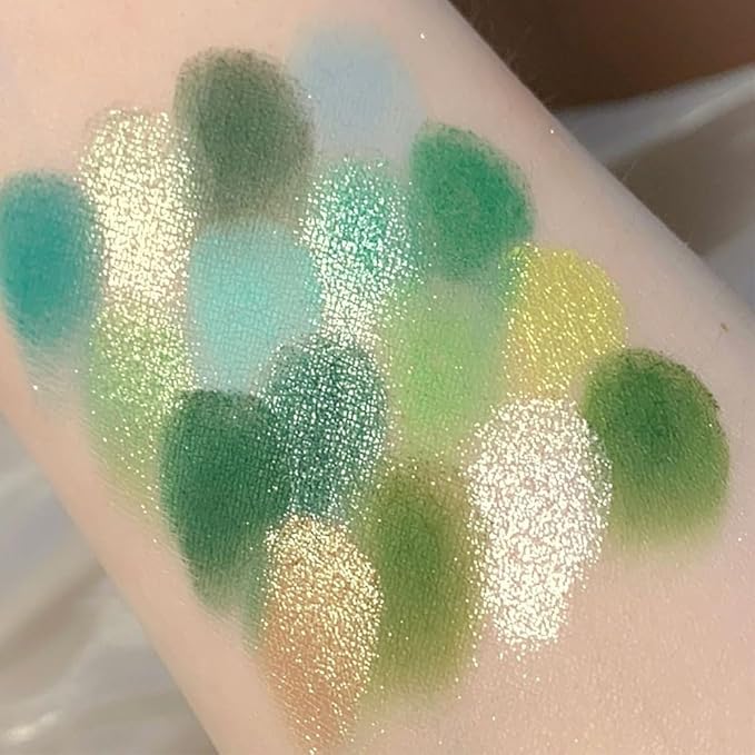 AMY'S DIARY Green Eyeshadow Palette - Forest Green, Yellow 16 Colors Matte & Glitter Eyeshadow - Long Lasting, Colorful Eye Shadow Platte for Christmas, Women & Girls