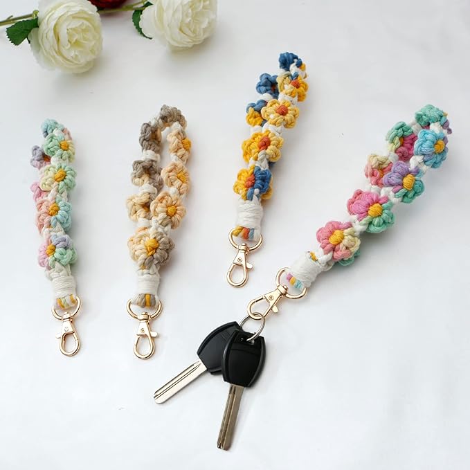 Boho Keychain Handmade Keychain Wristlet Key Chain Wrist Lanyard for Keys Cute daisy keychain for Women