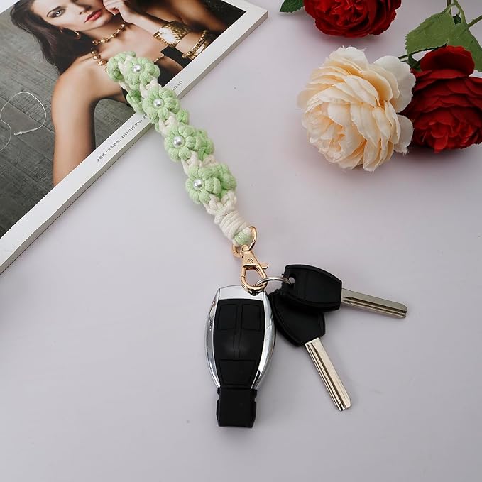 Macrame Keychain Handmade Wristlet Keychain Wrist Lanyard for Keys Cute flower keychain Key Chain for Women