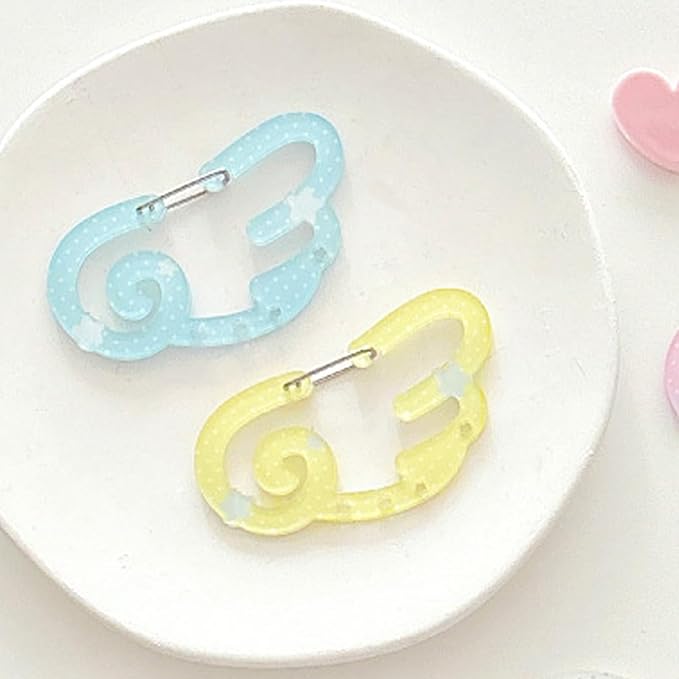 Star and Wing Shaped Acrylic Carabiner Clip for Backpacks Keychains Outdoor Gear Accessories Practical Keyring Hooks