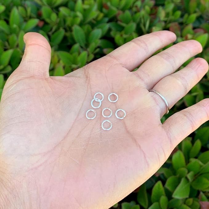 400pcs Open Jump Ring O Ring Connector 6mm (0.24 Inch) Silver Plated for Earrings Bracelet Necklace DIY Craft Jewelry Making CF126-6