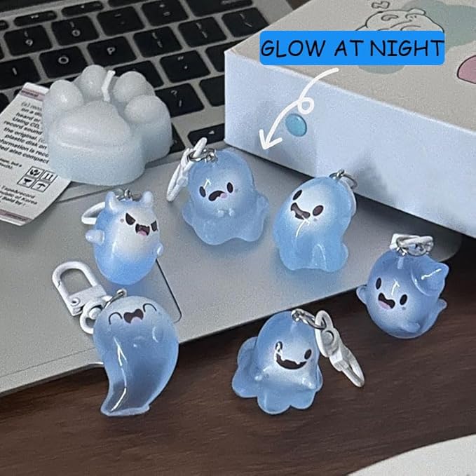 Halloween Funny Keychain, Cute Ghost Pendant Keyrings for Men, Unique Cool Gifts for Women Teens Couples Friends