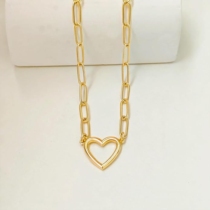 Airmb Cute Heart Necklace for Women Gold/Silver Plated Heart Pendant Choker Necklaces Tendy Love Heart Chain Necklace Dainty Gold/Silver Necklace Jewelry Gifts for Women