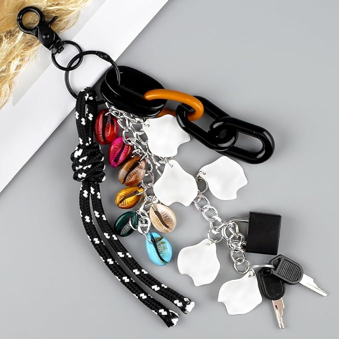 Multi Functional Y2K Black Key Chain Charms Decorative Car Key Chain Pendant Shells Purse Charms Women Cute Keychain Clip Aesthetic Accessories