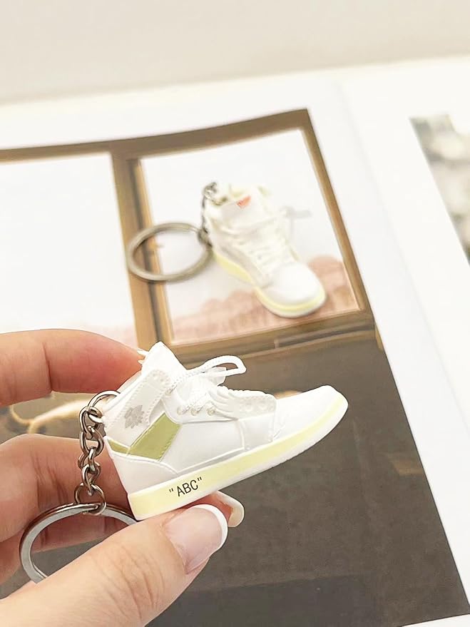 MPK 3D Mini Shoe Keychain,Sneaker Shoe lovers Keychainirthday Birthday Party Mystery Goodie Bag Prizes