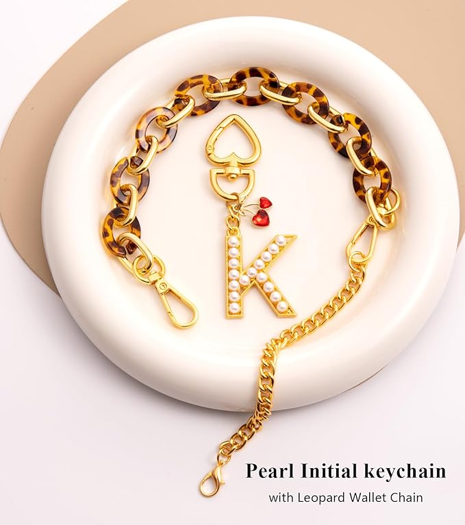 Pearl Initial Keychain with Leopard Bag Charms Wallet Chain Women Cute Alphabet Keychains Charm for Purse Handbag