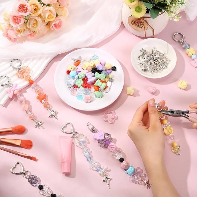 VioraWhite Lip Gloss Charm Kit Lip Gloss Keychain Making Kit Including Assorted Charms Keychain Clips Extender Chain(855 Pcs,Mixed Style)