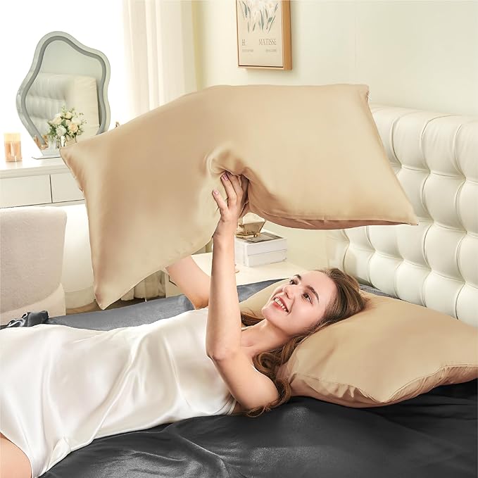 INFIIXSO Mulberry Silk Pillowcase for Hair and Skin, Silk Pillow Cases Standard Size with Hidden Zipper 20x26 Inches, Super Smooth and Soft Cooling Pillow Cases for Hot Sleepers(Champagne, 1 Pack)