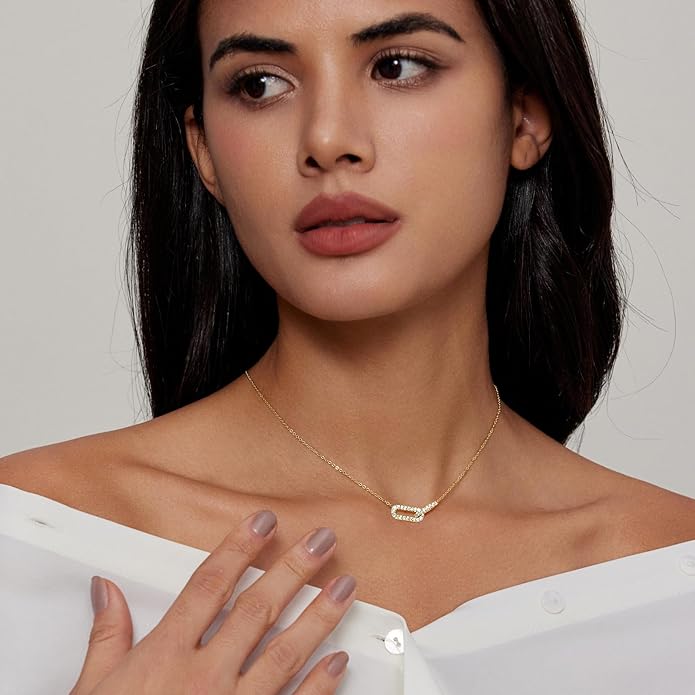 Luxval Diamond Pendant Gold Necklace for Women，Dainty 18k Gold Plated Choker Necklaces Simple Gold Jewelry Gifts for Women Girls