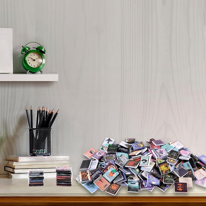 300 Pcs Mini Books Sets, Miniature Book Model for Anxiety Bookshelf, 1:12 Mini Dollhouse Accessories for DIY Creative Decorations