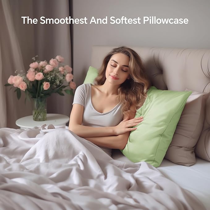 INFIIXSO Mulberry Silk Pillowcase for Hair and Skin, Silk Pillow Cases Standard Size with Hidden Zipper 20"x26", Extraordinary Smooth and Soft Cooling Pillow Cases for Hot Sleepers(Sage Green, 1 Pack)
