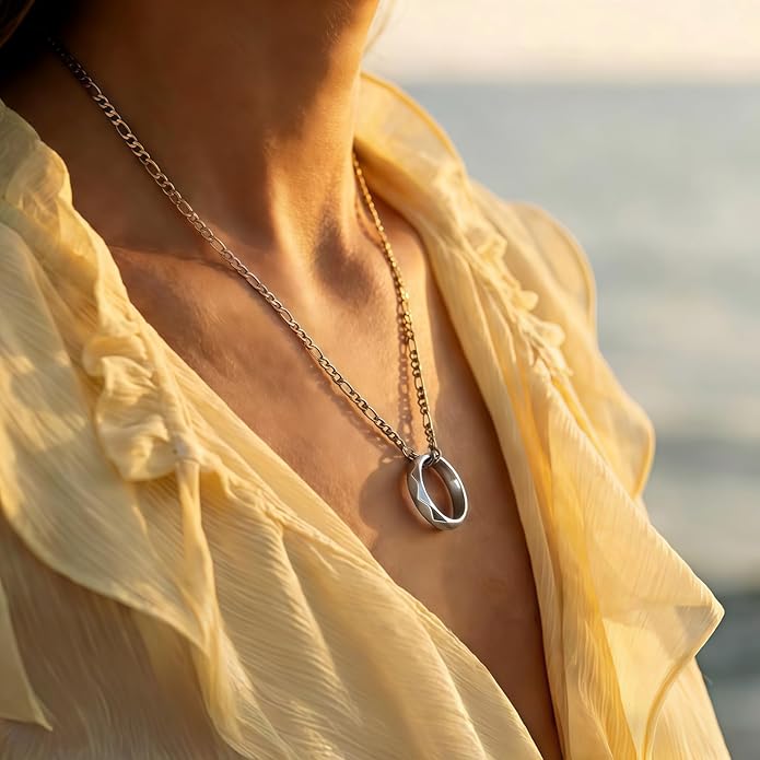 LAOLINTUS Matching Necklace for Couples Necklace Gifts for Women, Valentine’s Day Engagement Gifts for Her, Silver and 18K Gold Plated Figaro Chain for Girlfriend Wife with Double Ring
