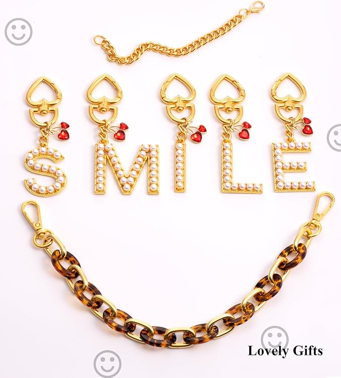 Pearl Initial Keychain with Leopard Bag Charms Wallet Chain Women Cute Alphabet Keychains Charm for Purse Handbag