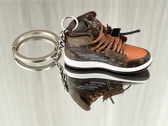 MPK 3D Mini Shoe Keychain,Sneaker Shoe lovers Keychainirthday Birthday Party Mystery Goodie Bag Prizes