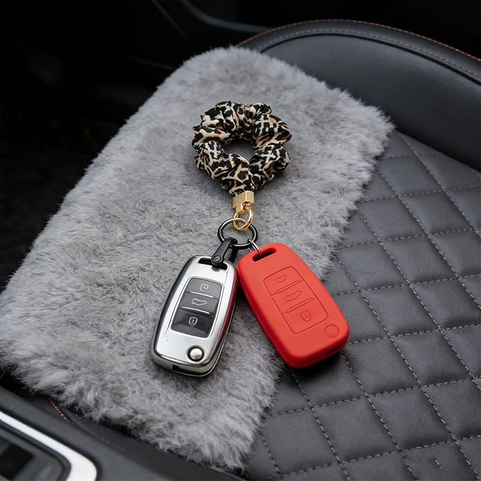 Scrunchie Wristlet Keychain for Women Men, Cute Stretchy Wrist KeyChain for Car Keys with 3 Keyrings and 1 D ring