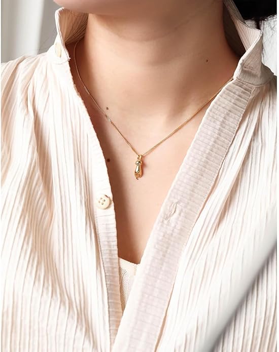 S.Leaf 925 Sterling Silver Cat Necklace Jewelry for Women Trendy Dainty Charm Pendant Necklaces Best Friend Birthday Gifts for Her Sister Mom Wife Womens