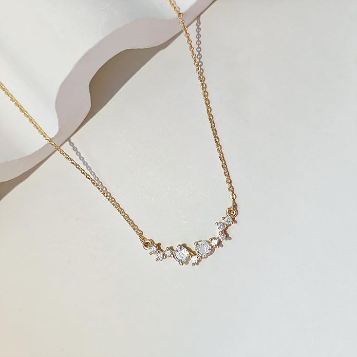 Luxval Diamond Pendant Gold Necklace for Women，Dainty 18k Gold Plated Choker Necklaces Simple Gold Jewelry Gifts for Women Girls