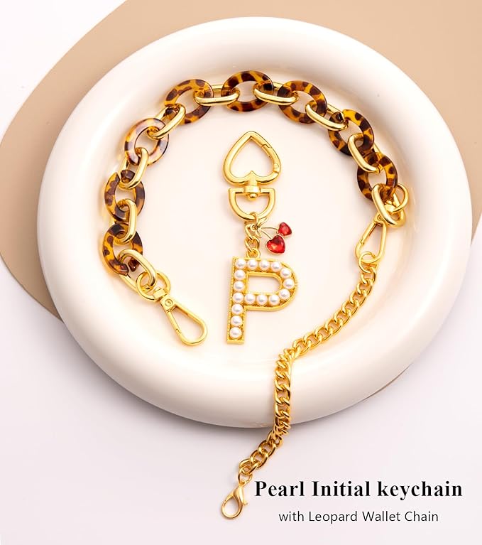 Pearl Initial Keychain with Leopard Bag Charms Wallet Chain Women Cute Alphabet Keychains Charm for Purse Handbag