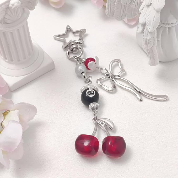Cute Keychain Aesthetic Y2K Keychain Accessories Heart Butterfly Strawberry Bear Key Chain for Keys Bags Women Gifts