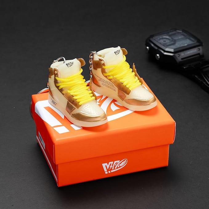 MPK 3D Mini Shoe Keychain,Sneaker Shoe lovers Keychainirthday Birthday Party Mystery Goodie Bag Prizes