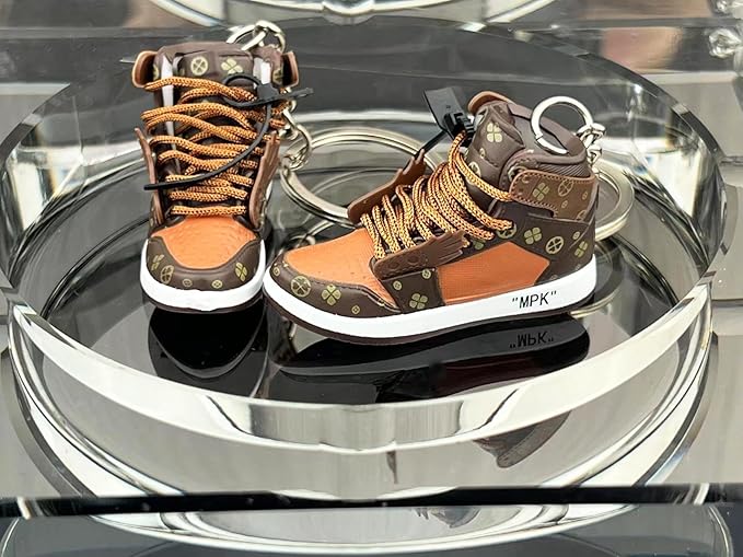 MPK 3D Mini Shoe Keychain,Sneaker Shoe lovers Keychainirthday Birthday Party Mystery Goodie Bag Prizes