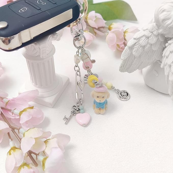 Cute Keychain Aesthetic Y2K Keychain Accessories Heart Butterfly Strawberry Bear Key Chain for Keys Bags Women Gifts