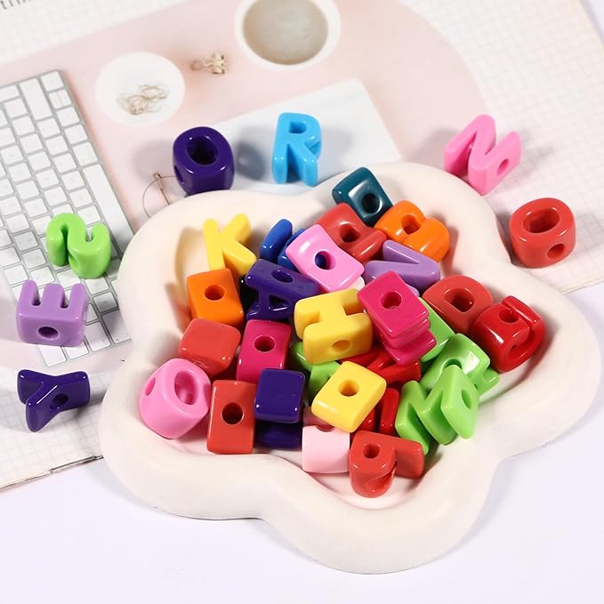 40 PCS Letter Beads 3D Focal Bead Acrylic Loose for Jewelry Making Bracelet Necklaces Keychain Phone Bag Chain Key Chains (Mixed Letters)