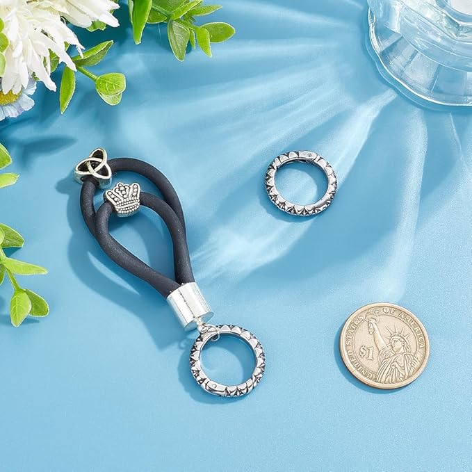 UNICRAFTALE 2pcs Stainless Steel Spring Gate Rings Antique Silver Metal O Rings Hollow Round Ring Circle Connector Keychain Rings for Jewelry Making Inner 15mm