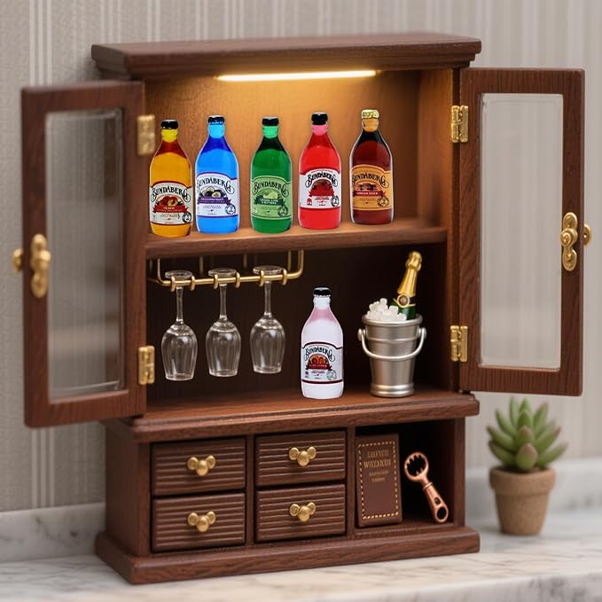 18PCS Miniature Decorative Bottles - Mini Fake Beer Bottles Realistic Dollhouse Accessories for DIY Crafts, Miniature House Scene Decoration Bar Tableware Decoration