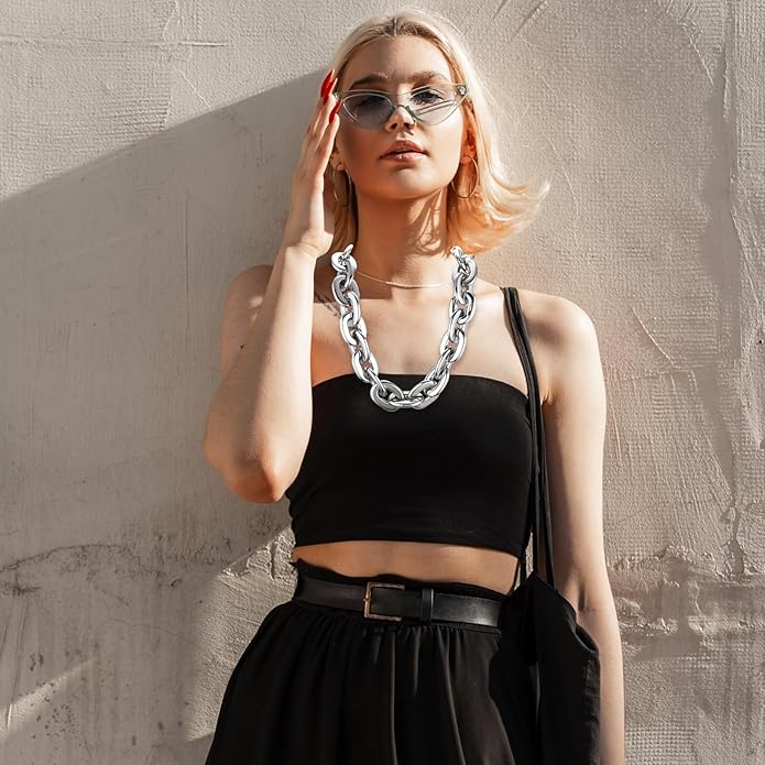 Remuuly Plastic Chain Necklace Chunky Big Fake Necklace Hip Hop Rapper Giant Turnover Chain Costume for Halloween