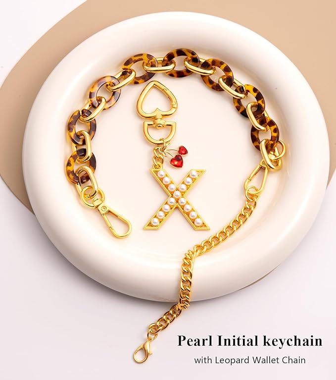 Pearl Initial Keychain with Leopard Bag Charms Wallet Chain Women Cute Alphabet Keychains Charm for Purse Handbag