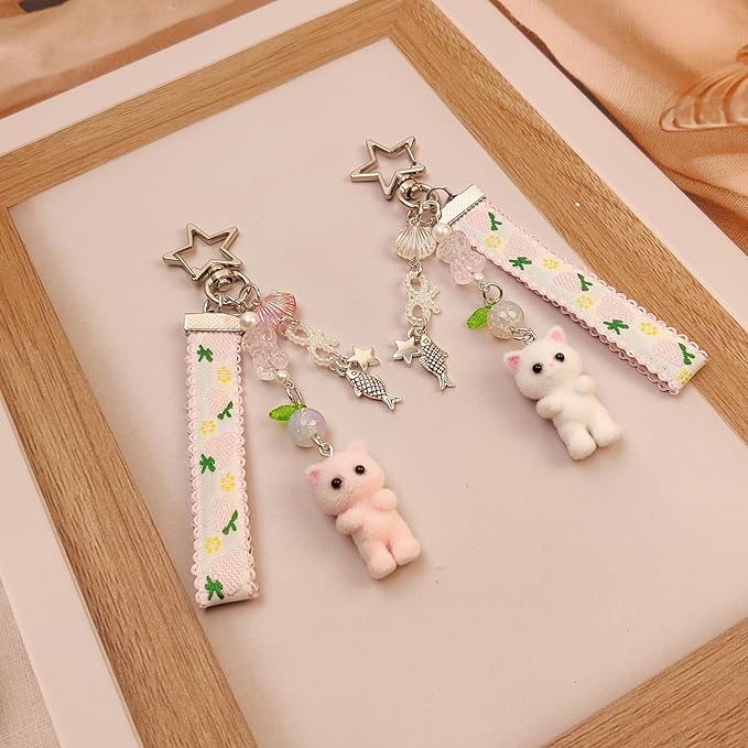 Cute Pink Keychain,Fuzzy Cat Keychain Aesthetic Y2K KeychainStylish KeychainsAccessories