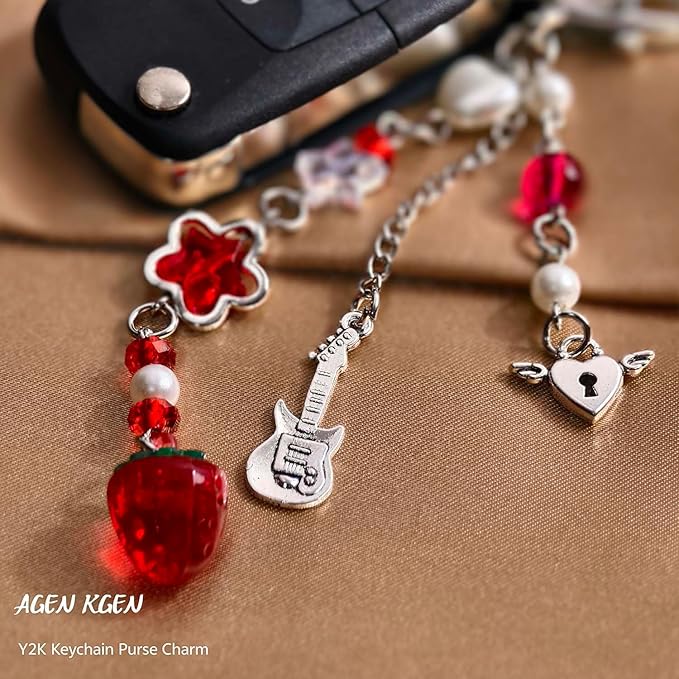Novelty keychains Aesthetic Y2K Keychain Charms Stylish Keychains Accessories for Women Bag Purse Gifts