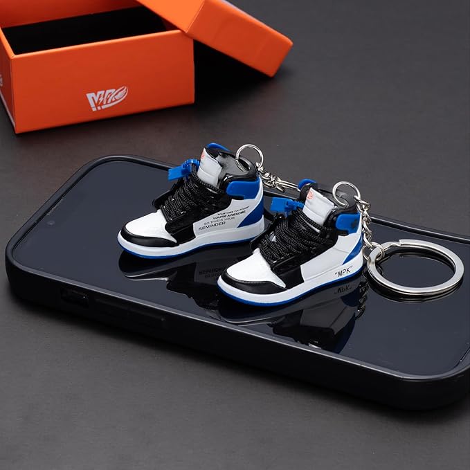 MPK 3D Mini Shoe Keychain,Sneaker Shoe lovers Keychainirthday Birthday Party Mystery Goodie Bag Prizes