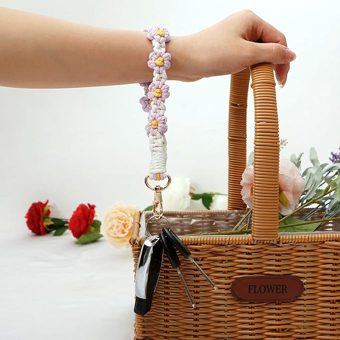 Boho Keychain Handmade Keychain Wristlet Key Chain Wrist Lanyard for Keys Cute daisy keychain for Women